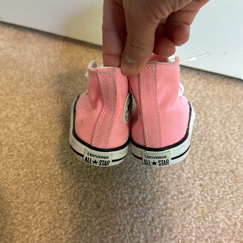 Pink high top converse - Picture 2 of 4